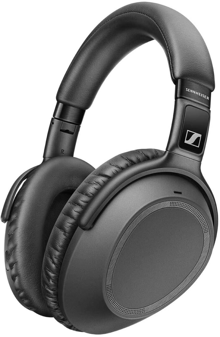 7 Best Wireless Headset for Video Conferencing 2022