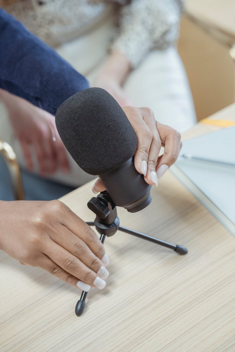 9 Best Microphone For Untreated Room in 2022
